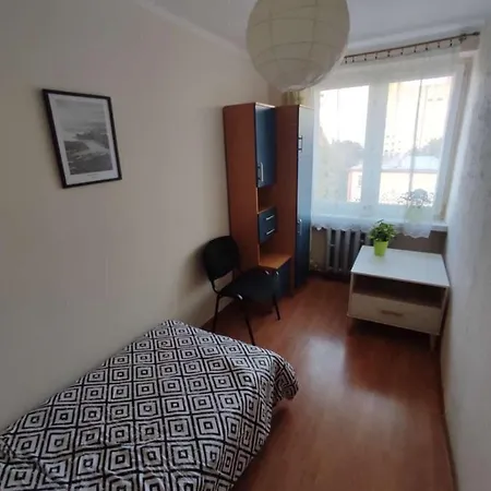 Sloneczne Pokoje Apartment *
